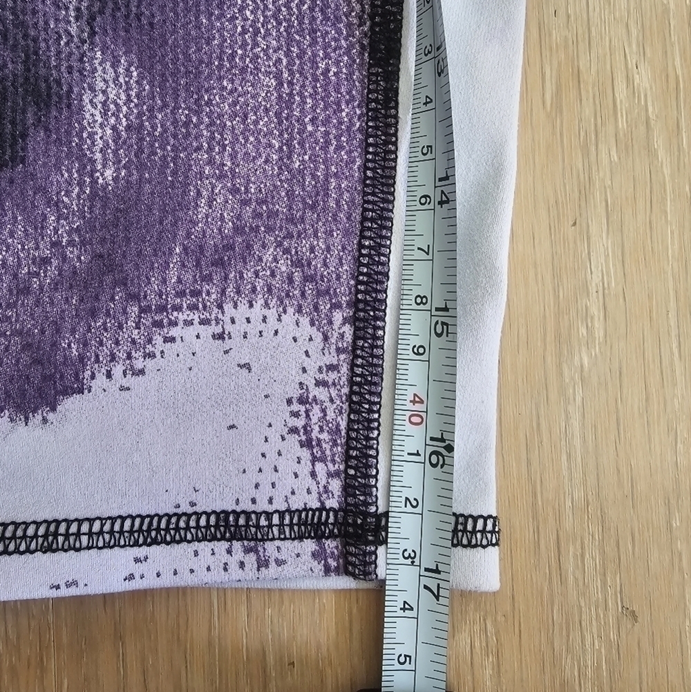 ALO YOGA Tie-Dye Airbrush Capri Purple Leggings- Size Small - Picture 9 of 14